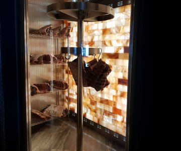 DRY-AGE